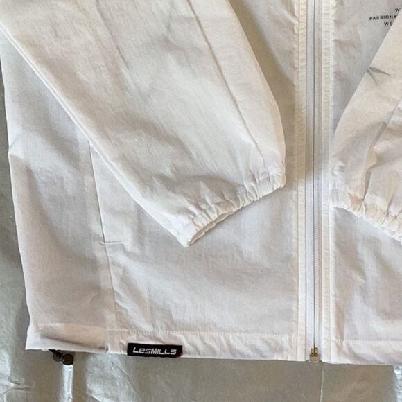 REEBOK NWT UNISEX LESMILLS TRACK  PERFORMANCE JACKET COAT ZIP UP WINDBREAKER SM - Picture 11 of 12